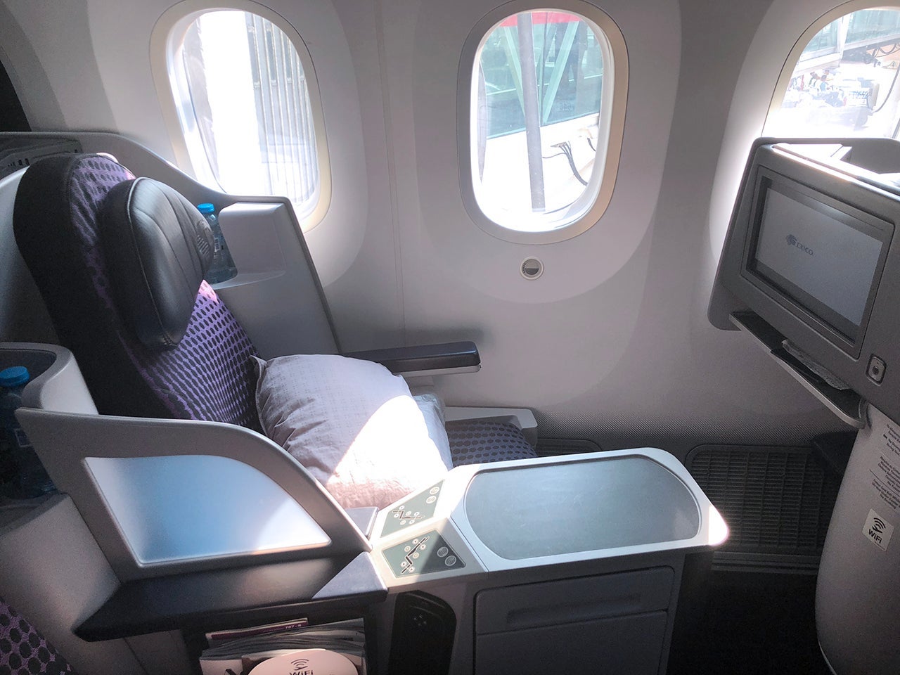 Clase Premier business class seat on Boeing 787-8