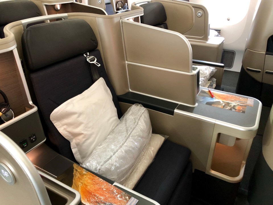 Business Suite business class seat on Boeing 787, Airbus A330 and refurbished A380