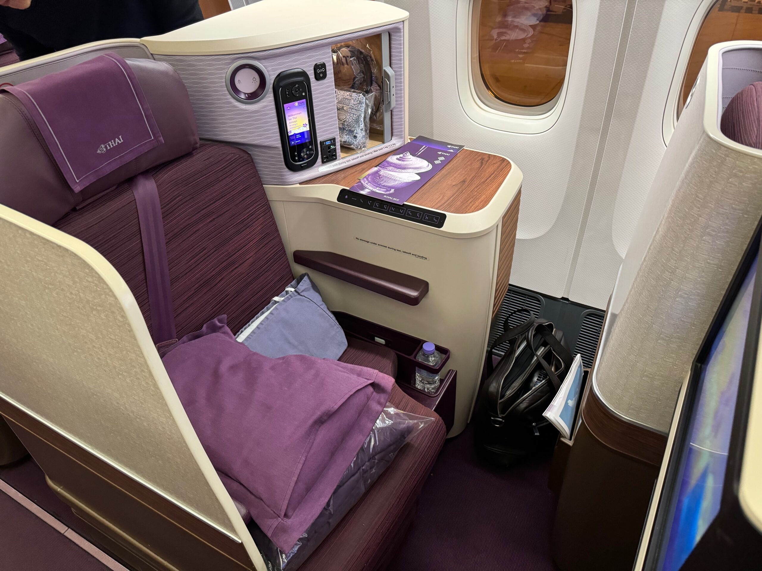 Royal Silk business class seat on Select Boeing 777
